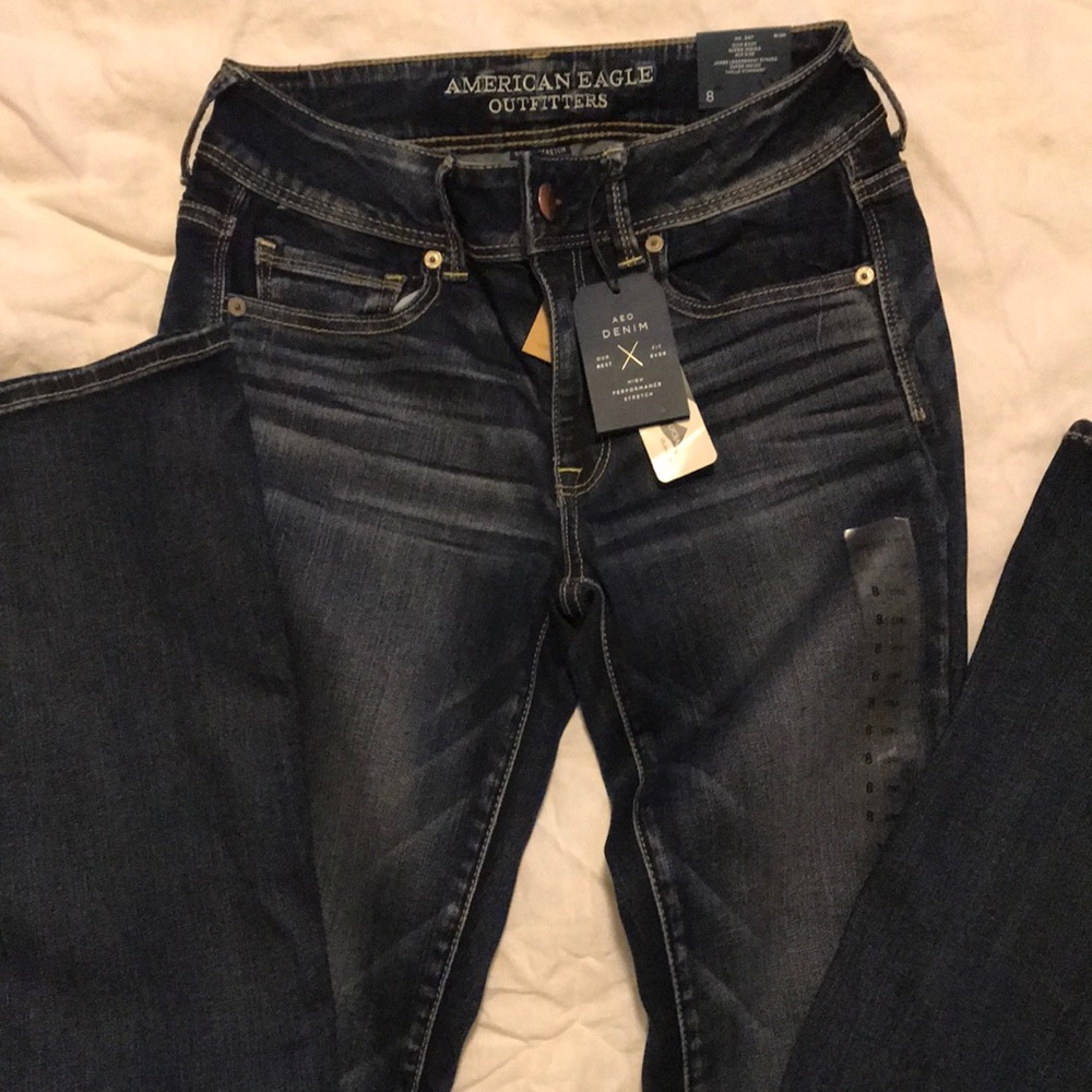 American Eagle jean.